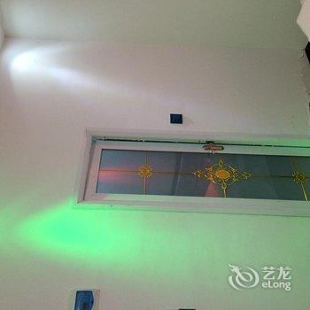 郑州鑫鑫公寓航空港区店酒店提供图片