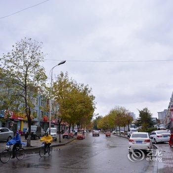 泰安友间客栈酒店提供图片