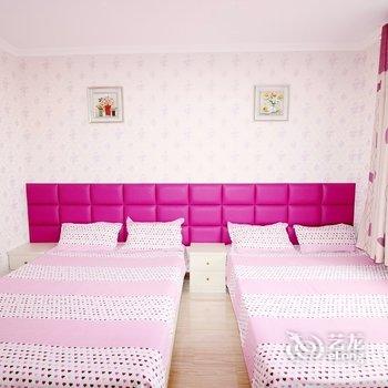 青岛栈桥时尚度假日租房酒店提供图片