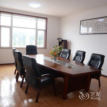 青岛春暖一家商务酒店酒店提供图片