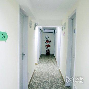 青岛水木58薇连锁宾馆远洋广场店酒店提供图片