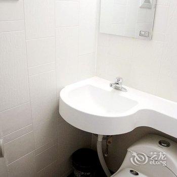 青岛水木58薇连锁宾馆远洋广场店酒店提供图片