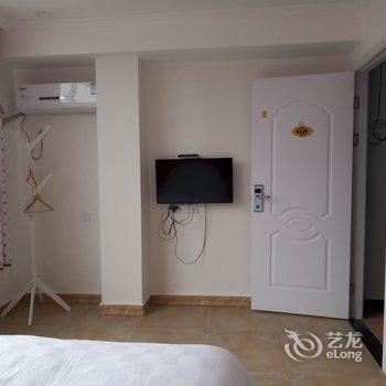 安庆艾菲法式公寓大学店酒店提供图片