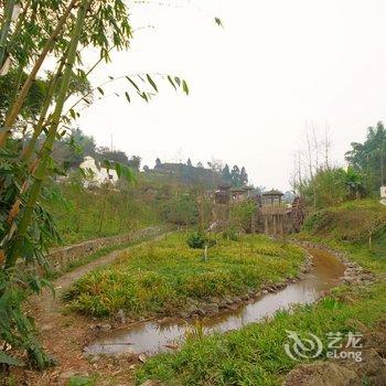 沐川悦氏山庄酒店提供图片