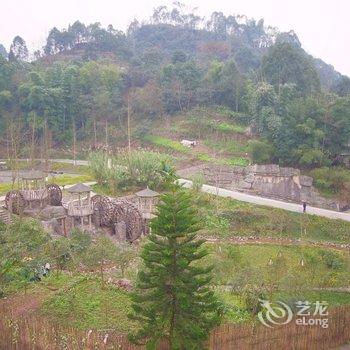 沐川悦氏山庄酒店提供图片