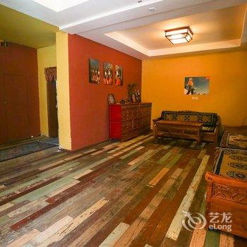 拉萨冰河时代旅行青年旅舍酒店提供图片