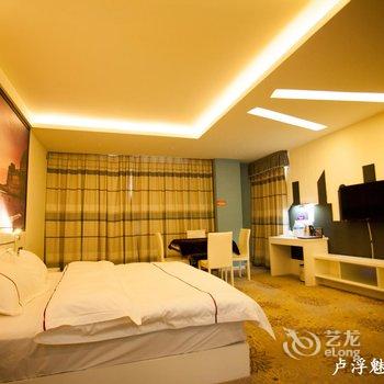 迪庆云之尚主题酒店阳塘路店酒店提供图片