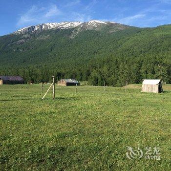 布尔津飞鹰越野客栈酒店提供图片