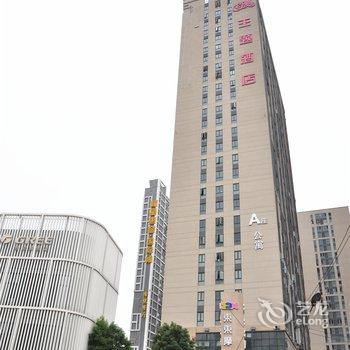 简爱主题酒店(湖北大学徐东销品茂店)酒店提供图片