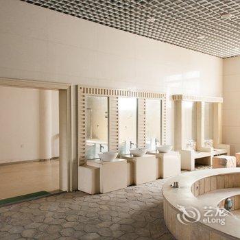 承德隆化县热河温泉休闲城酒店提供图片