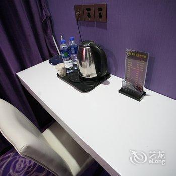 晋中鑫玉泉98主题酒店酒店提供图片