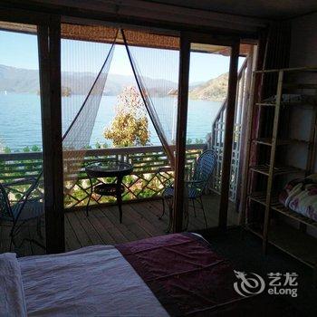 泸沽湖陶渊明湖畔时光酒店提供图片