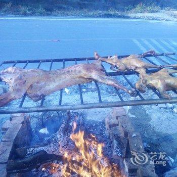 茂县九顶山九顶情农家乐酒店提供图片