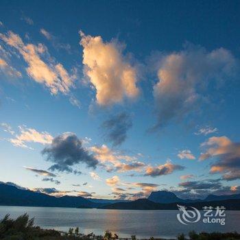 花筑悦·泸沽湖萤火虫度假屋酒店提供图片