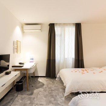 广州CD创意公寓(天河客运站店)酒店提供图片