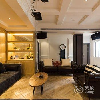 广州CD创意公寓(天河客运站店)酒店提供图片