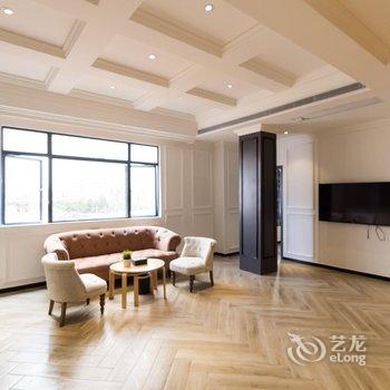 广州CD创意公寓(天河客运站店)酒店提供图片