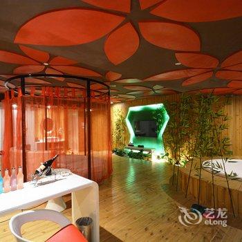 山楂树巢艺酒店(许昌东站360广场店)酒店提供图片