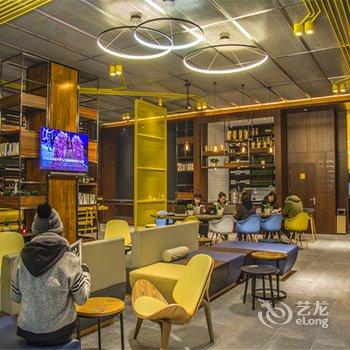 西安小寨南亚朵轻居酒店酒店提供图片