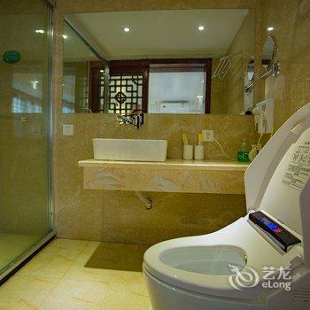 凤凰幸福花园景区连锁客栈(凤凰店)酒店提供图片