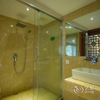 凤凰幸福花园景区连锁客栈(凤凰店)酒店提供图片