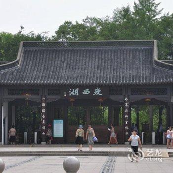 扬州新青年之家酒店提供图片