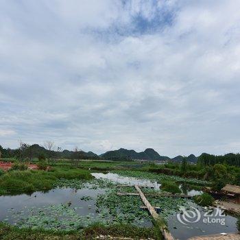 云南普者黑临湖山庄酒店提供图片