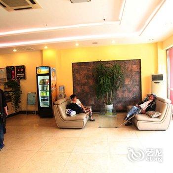 鲁科88连锁酒店(泰安火车站店)酒店提供图片