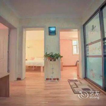西宁荣欣精品家庭公寓酒店提供图片