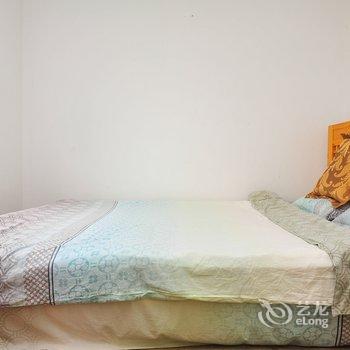 青岛蓝凤凰·金沙滩房车露营地酒店提供图片