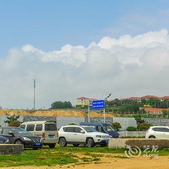 青岛蓝凤凰·金沙滩房车露营地酒店提供图片
