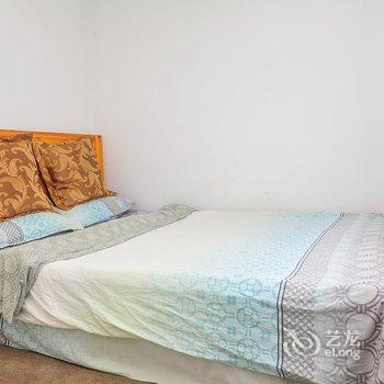 青岛蓝凤凰·金沙滩房车露营地酒店提供图片