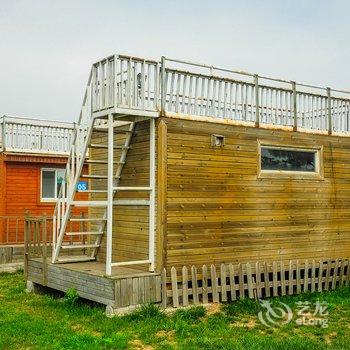 青岛蓝凤凰·金沙滩房车露营地酒店提供图片