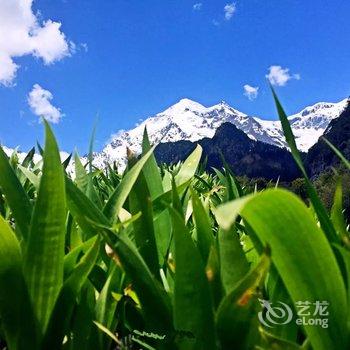 德钦聚缘小屋观景客栈酒店提供图片