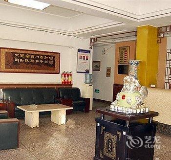 如家联盟平遥曙光东街农机商务酒店酒店提供图片