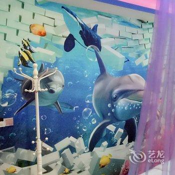 阜阳海豚恋主题酒店颖上店酒店提供图片