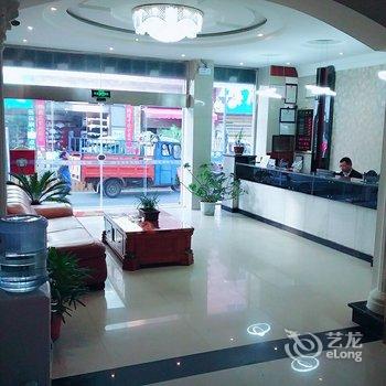 安龙伊留大酒店酒店提供图片