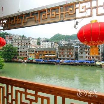 凤凰清波楼客栈酒店提供图片