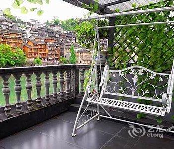 凤凰玉景阁酒店提供图片