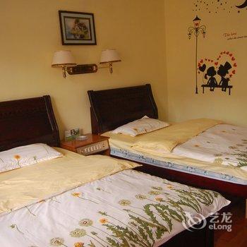 凤凰清波楼客栈酒店提供图片