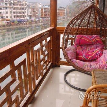 凤凰清波楼客栈酒店提供图片