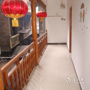 凤凰清波楼客栈酒店提供图片