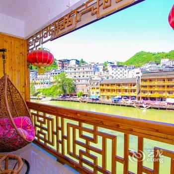 凤凰清波楼客栈酒店提供图片