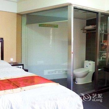 凤凰玉景阁酒店提供图片