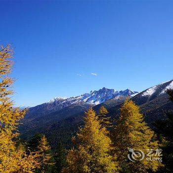 德钦明珠拉卡雪山观景酒店酒店提供图片