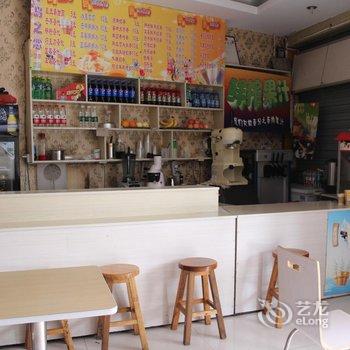 凤凰金江楼临江宾馆酒店提供图片