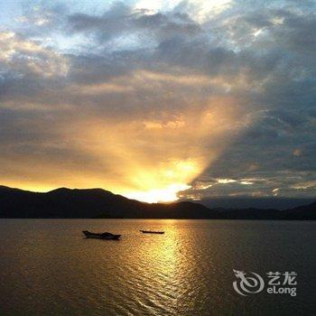 泸沽湖土土客栈酒店提供图片