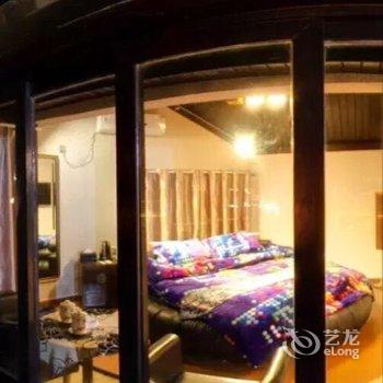凤凰兄弟人家吊脚楼客栈(旗舰店)酒店提供图片