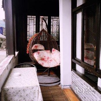 凤凰兄弟人家吊脚楼客栈(旗舰店)酒店提供图片
