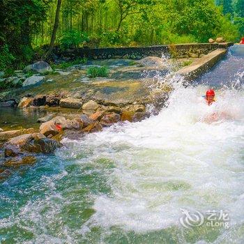 莫干山水墨山居游多多客栈酒店提供图片